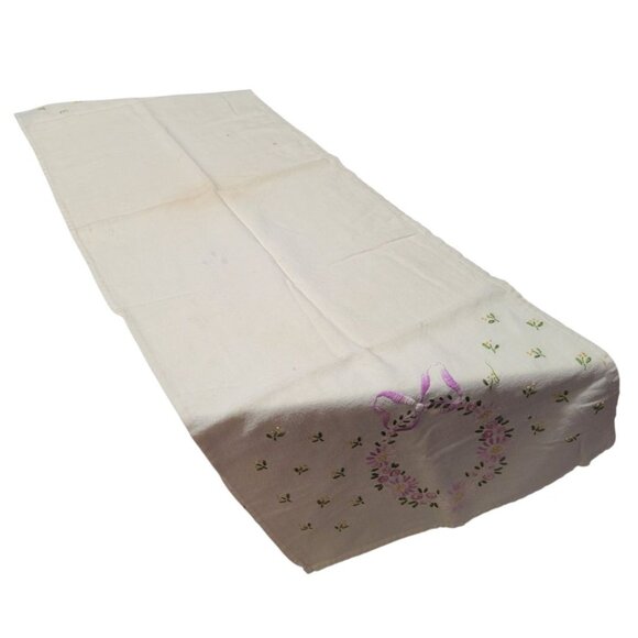 Embroidered Table Runner Small Vintage Linen Handmade Wreath Flowers - Picture 4 of 6